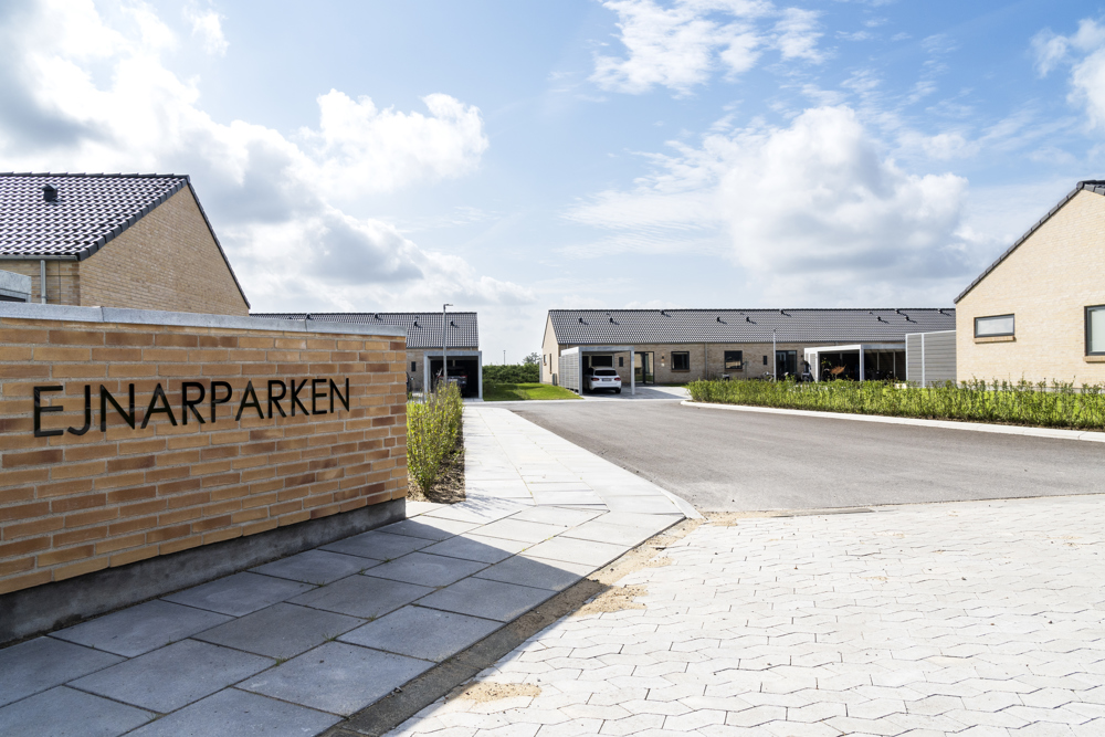 Moderne rækkehuse i Ejnarparken i Bagterp, Hjørring